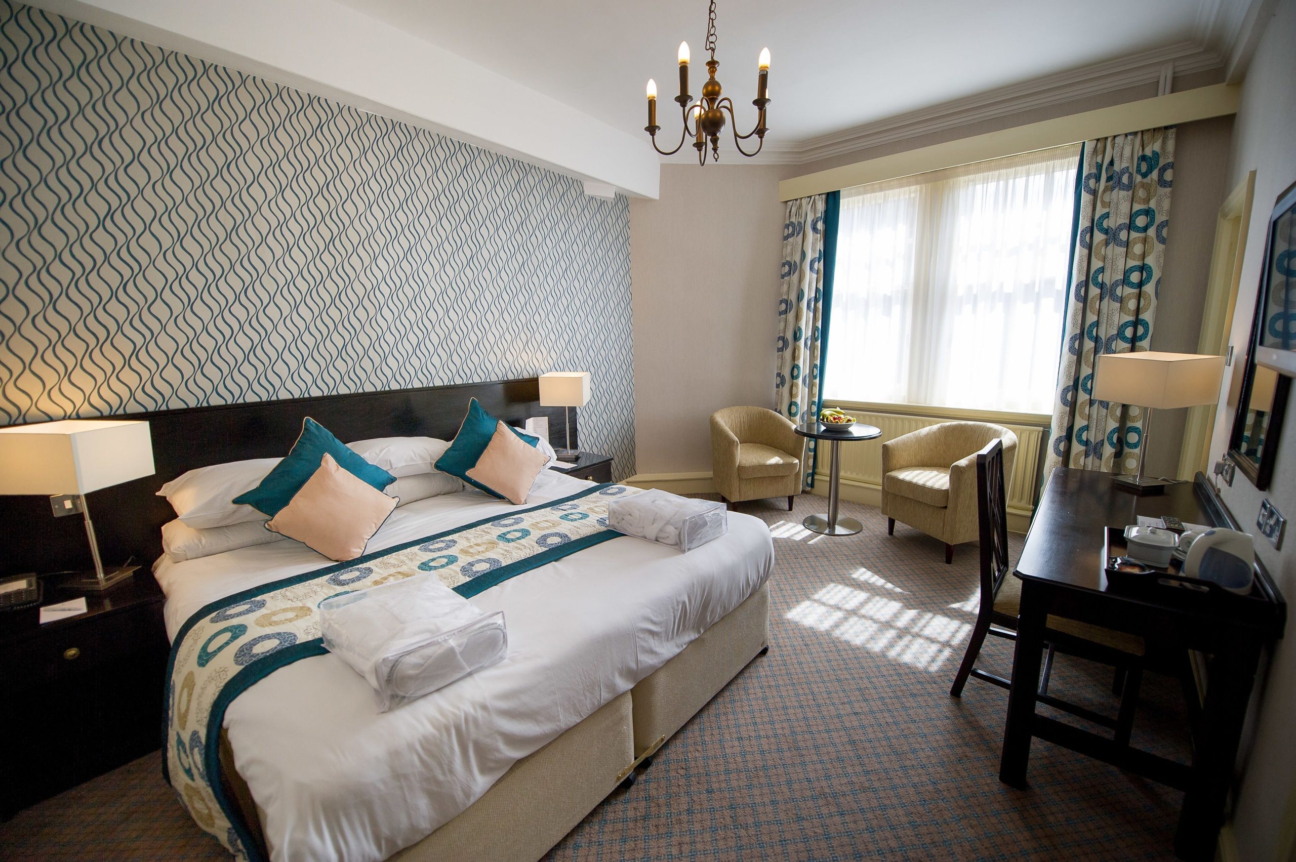 Crown and Mitre Hotel