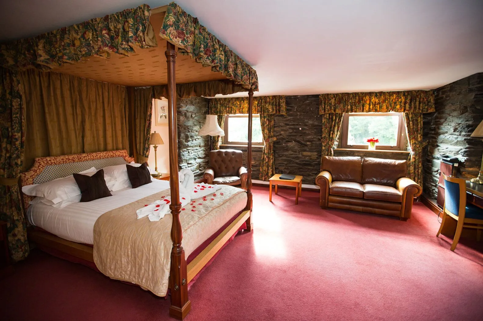 Whitewater Hotel & Spa photo 1