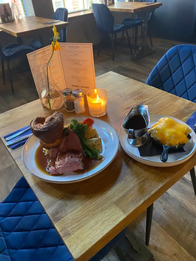 Daniel's Seafood and Grill